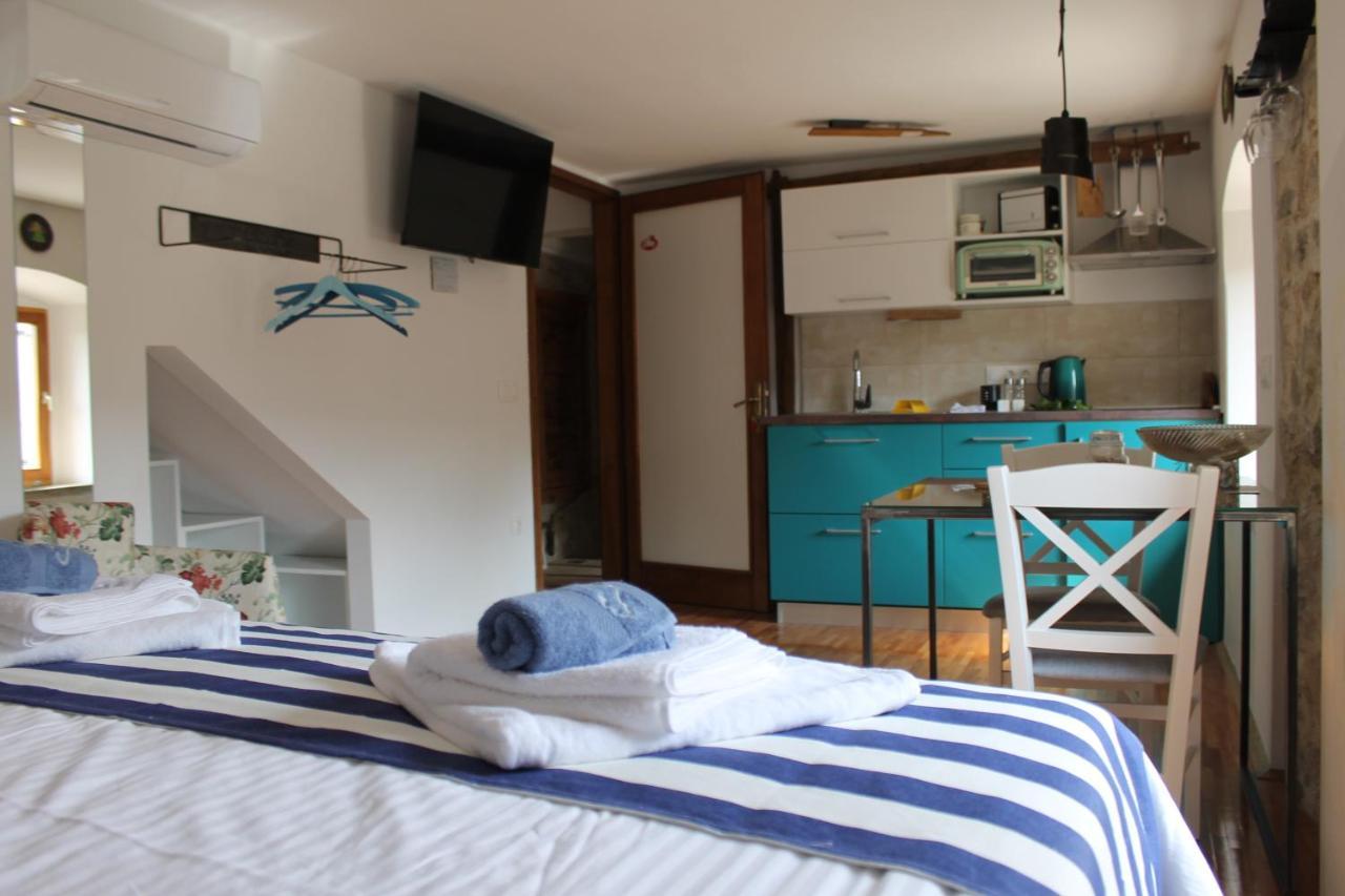 Apartmani Peljesac Sova Sreser Luaran gambar